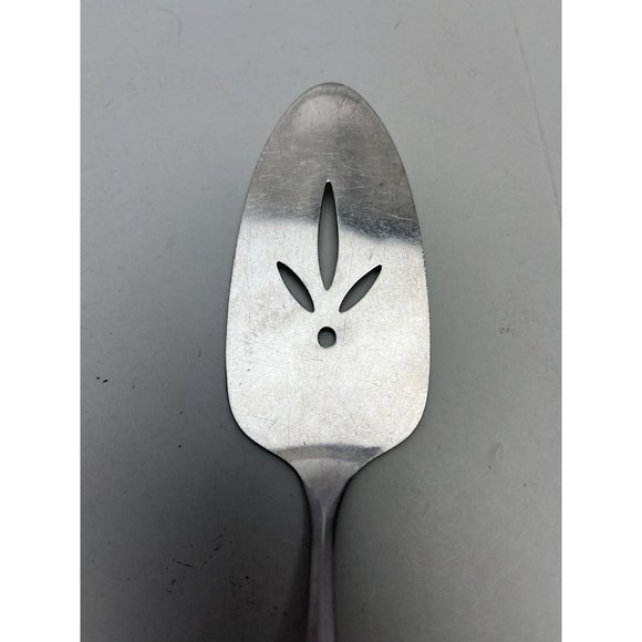 Wm A Rogers Vintage Oneida Pie Cake Server Rare Slotted Pattern Stainless Steel - Picture 2 of 6